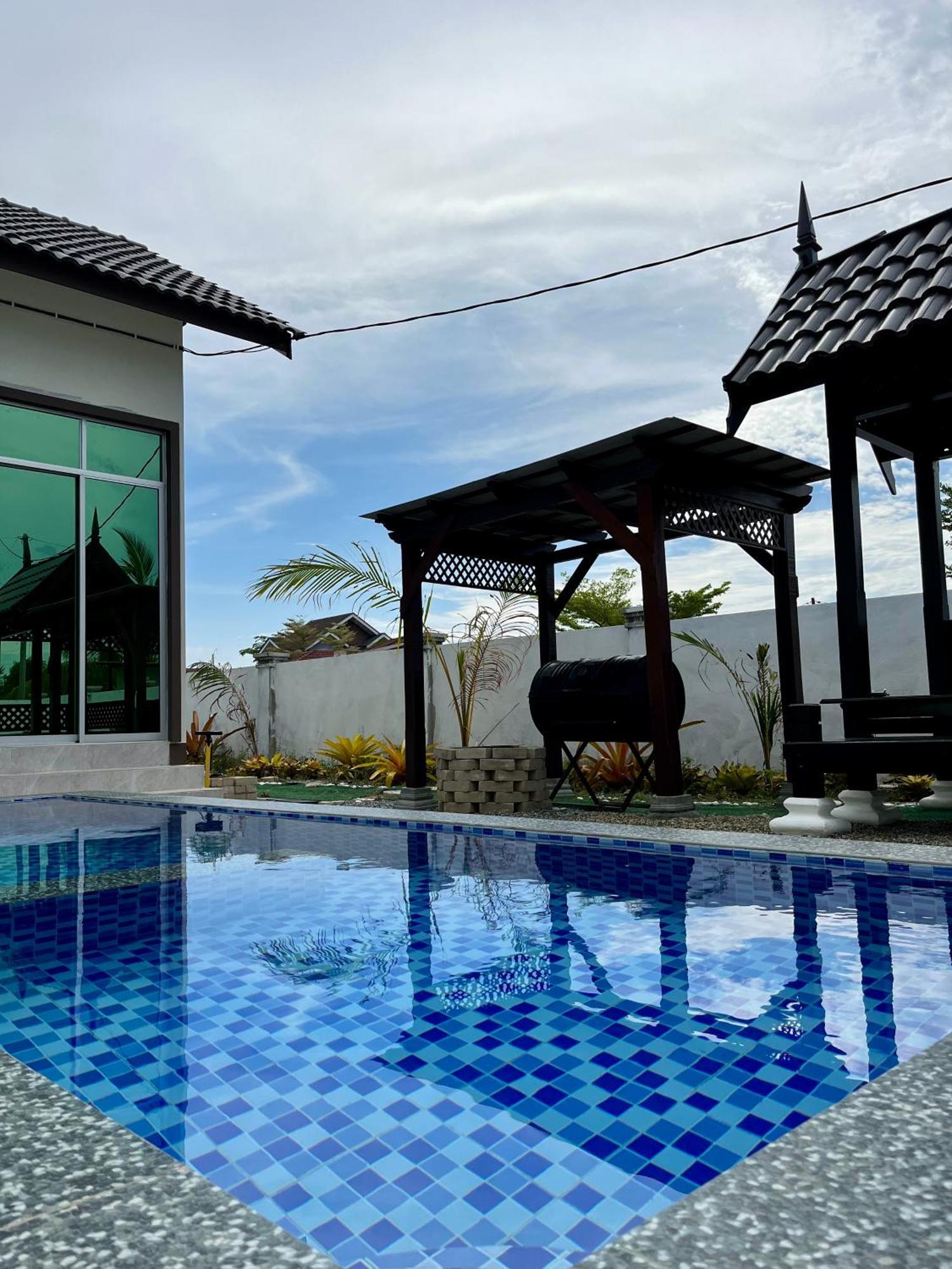 The Broms Villa Kuala Terengganu Dış mekan fotoğraf